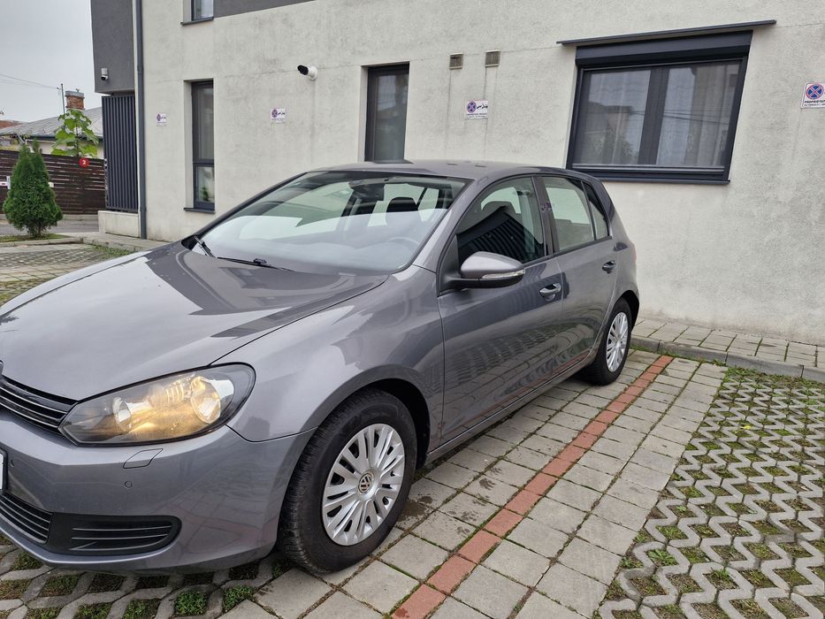 Volkswagen Golf 2009 diesel, 5.172 € — imagine 1