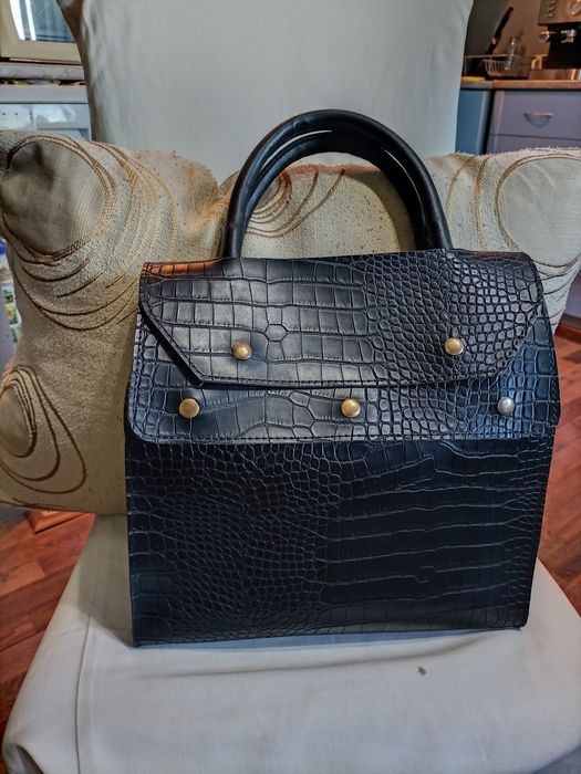 Голяма дамска чанта