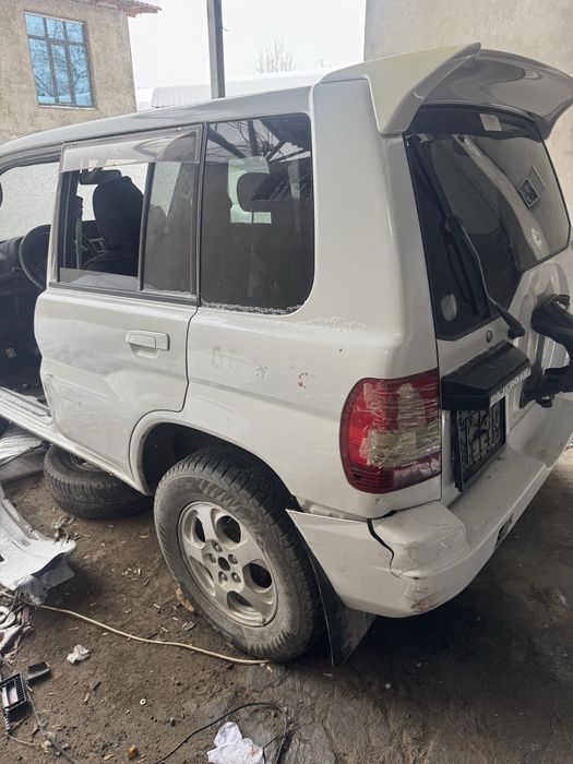 pajero IO по запчастям