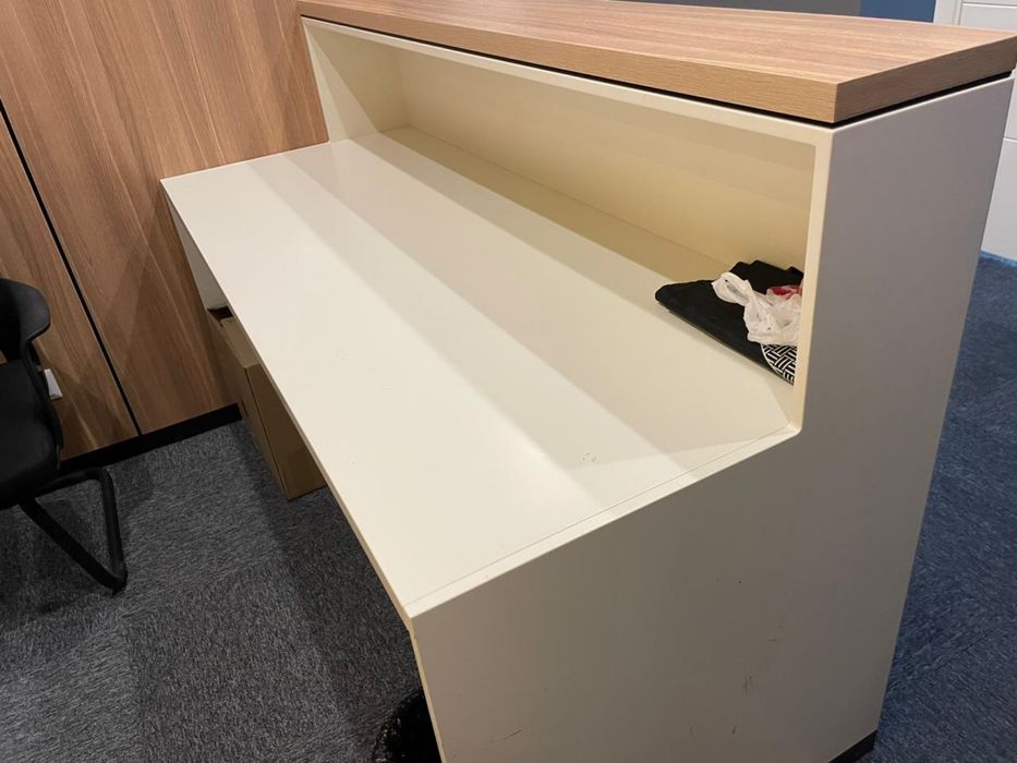 Продам новый ресепшн.