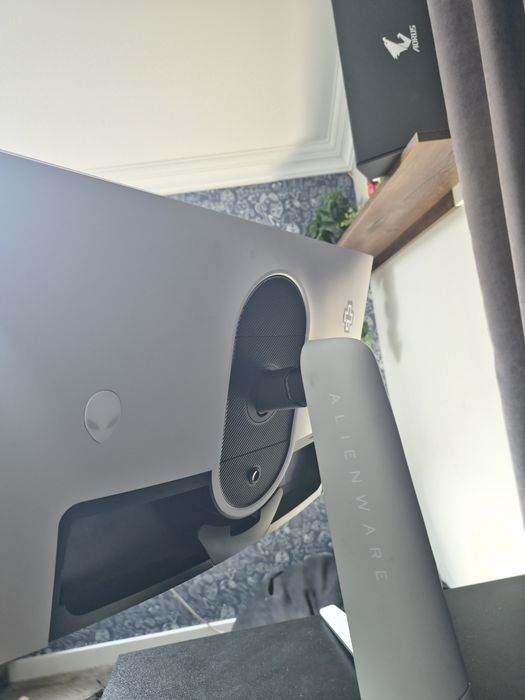 Monitor alienware aw2723df 27 inch, 1440p, 240hz(oc 280hz), ips