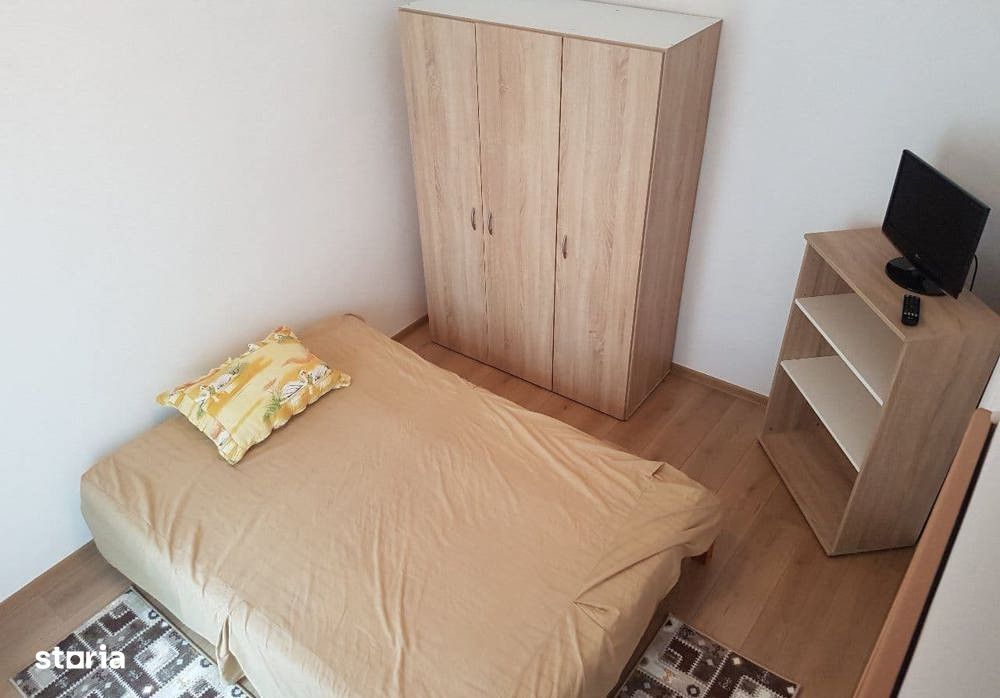 garsoniera micuta de inchiriat str Labirint