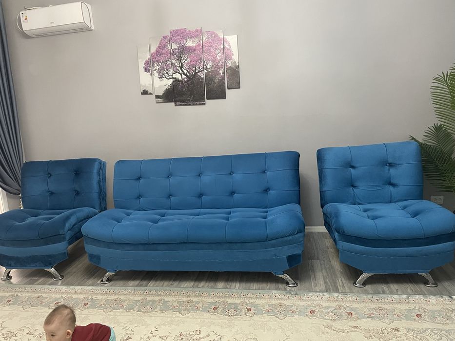 Диван с креслом 25000