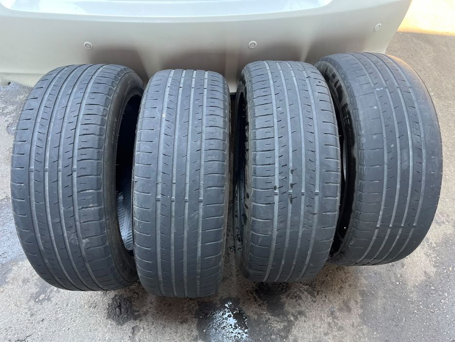 Продам Шины летние 215/55/17