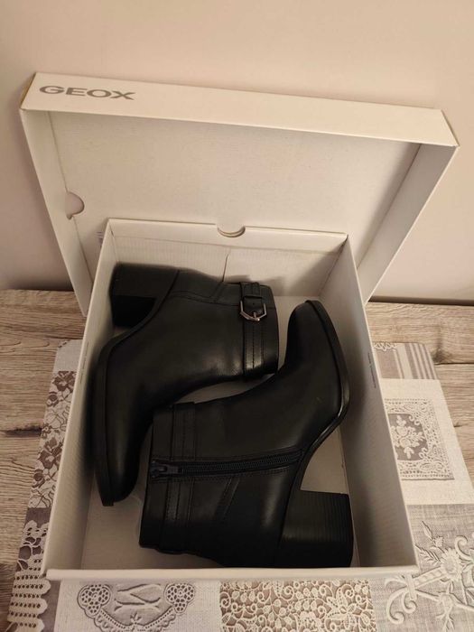 Дамски обувки Geox