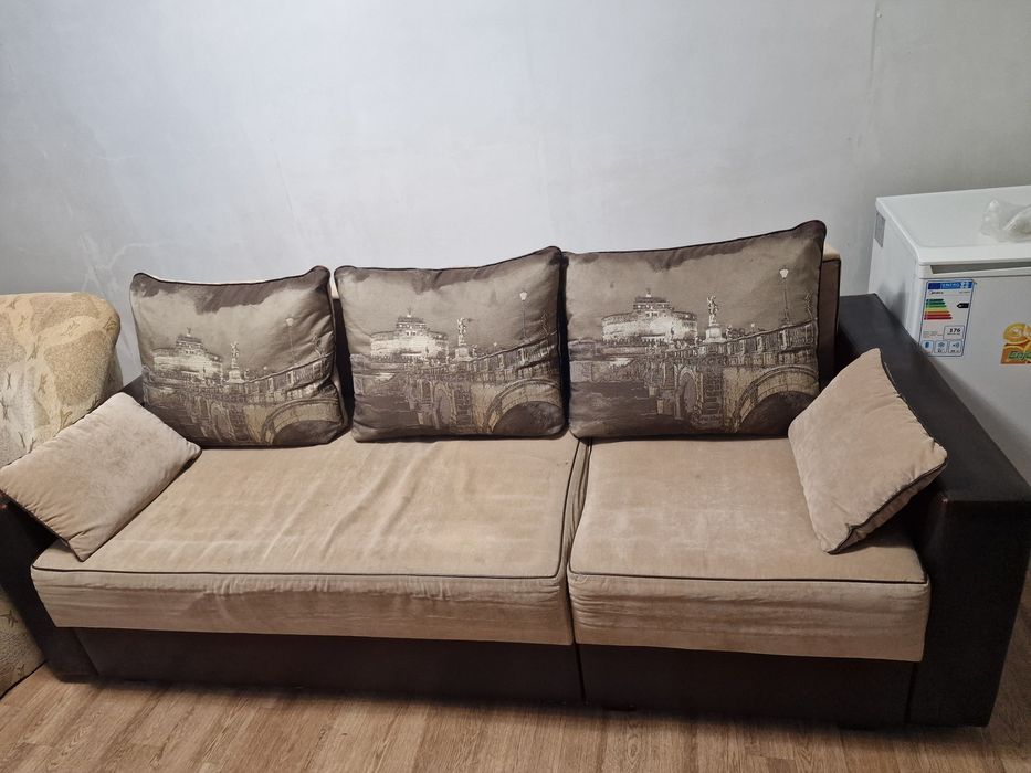 Продам диван б/у