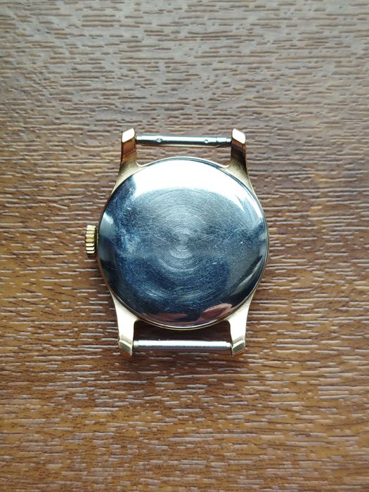 часы наручные Янтарь Новые СССР