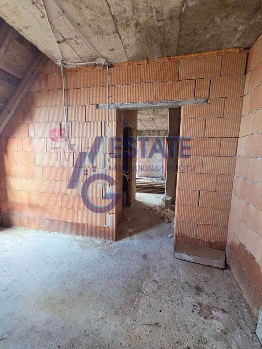 Двустаен апартамент пред акт 16 в жк. Братя Миладинови, гр. Бургас