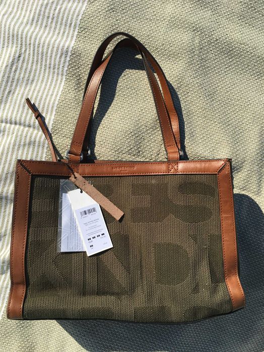 LIEBESKIND чанта НОВА с етикет