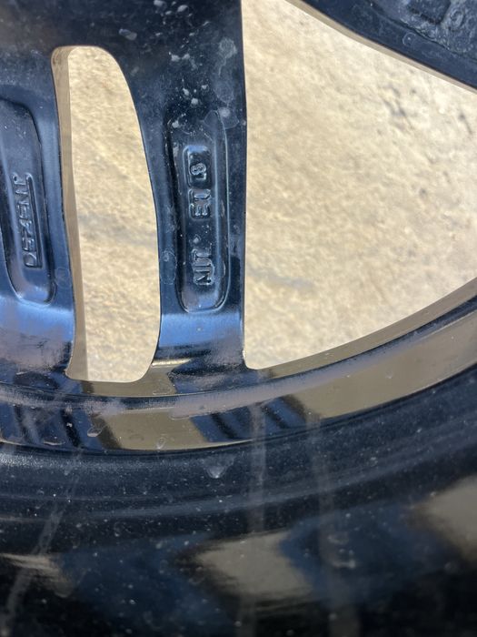 Джанта 5x112 17 Dezent