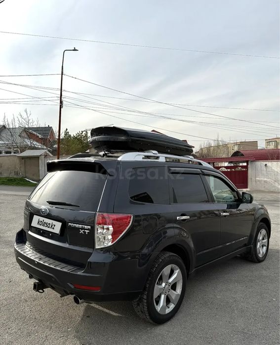 Продаю машину Subaru Forester