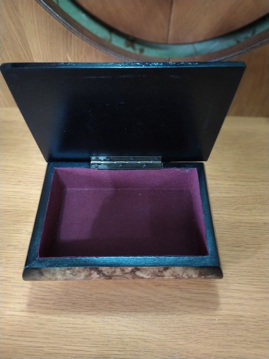 Шкатулки деревянные