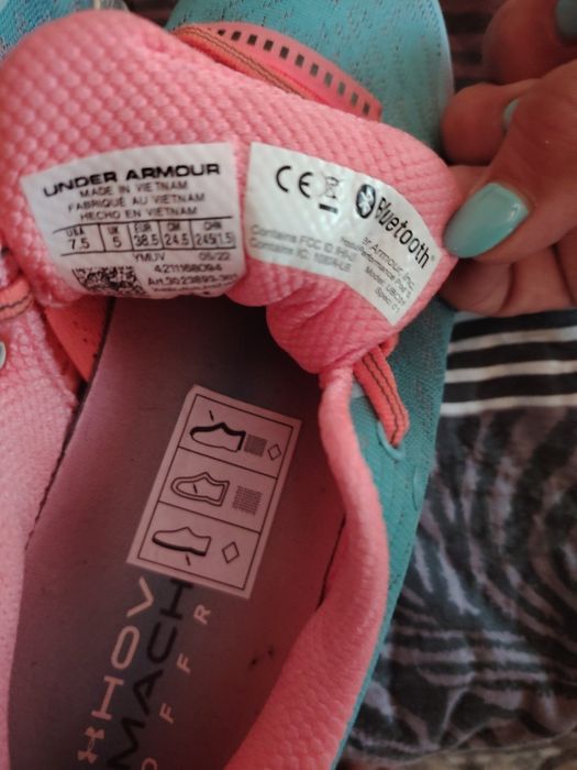 Дамски маратонки Under Armour