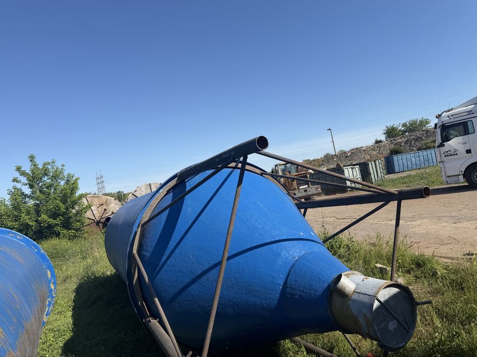 Vand doua silozuri   din fibra 24,000l