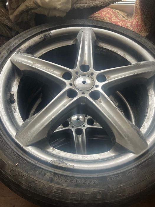 Диск и шины на мерс ауди