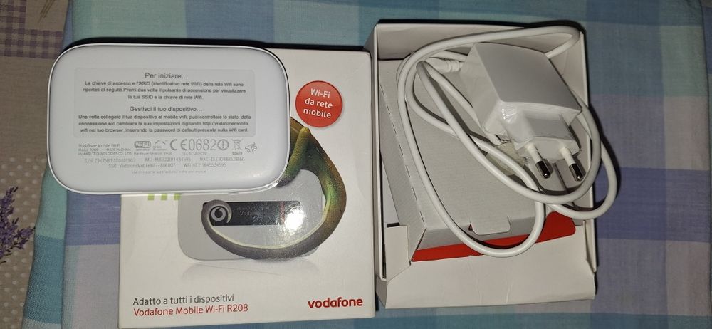 Modem internet mobil Hotspot Vodafone (nou, la cutie)