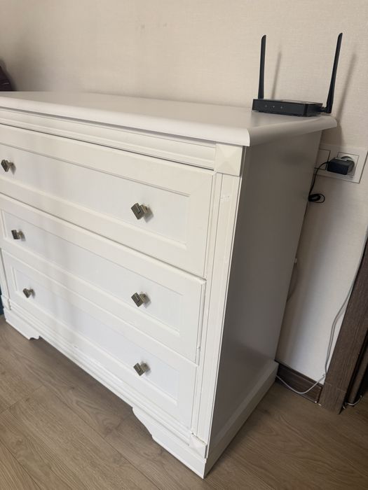 Комод белый в рабочем состоянии