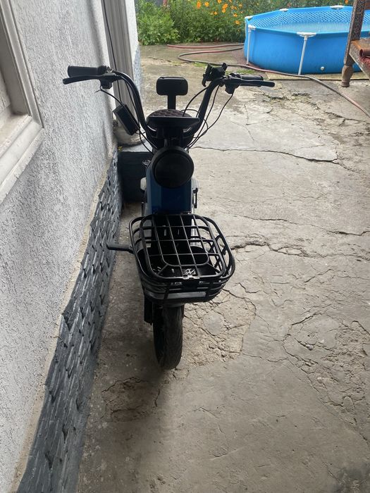 Elektro skuter sotiladi