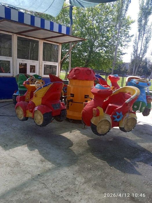 Park uchun kerakli o'yinchoqlar