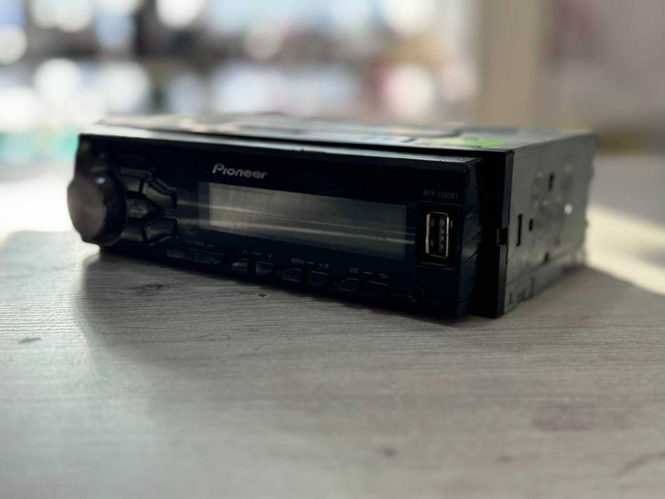Авто CD Pioneer MVH-S100UB