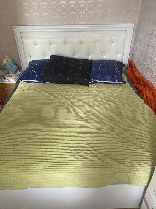 Продам кровать в отличном состоянии