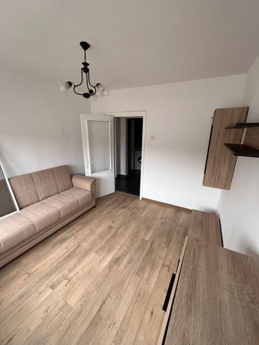 De inchiriat ap 3 camere Iosia