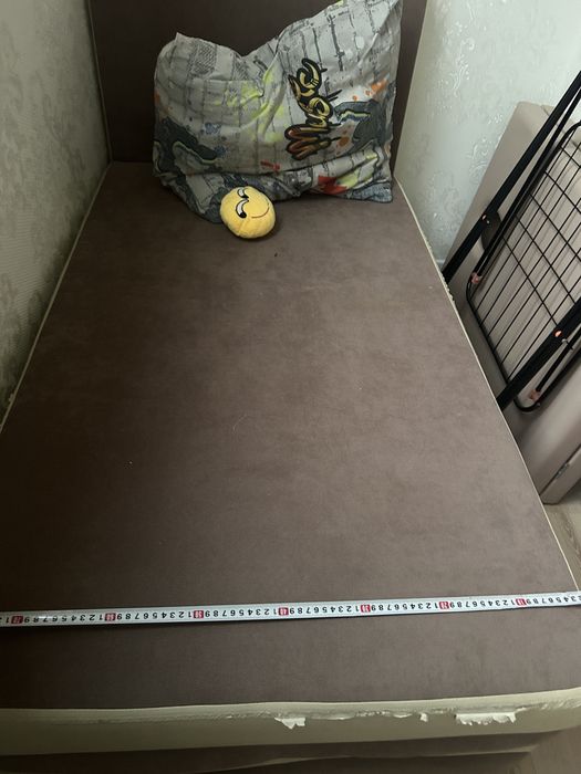 Диван, шкаф продается