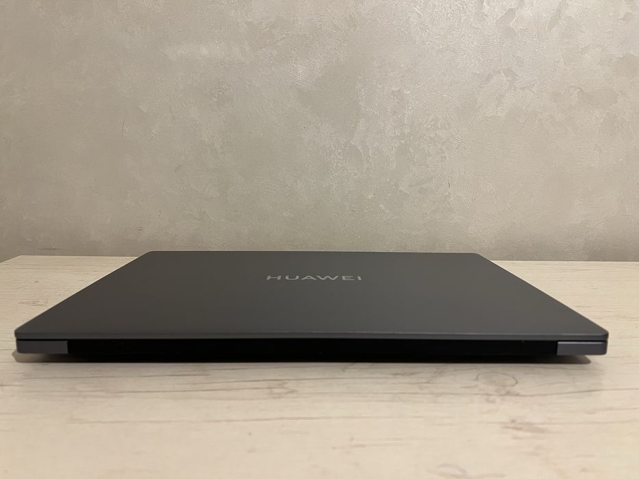 Huawei MateBook D16