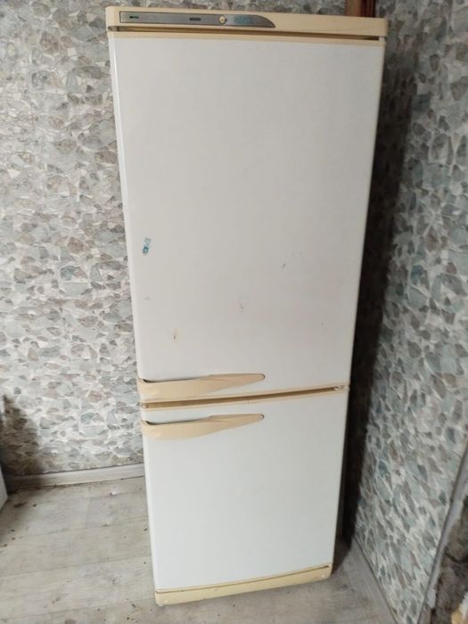 Продам холодильник и эл.плиту