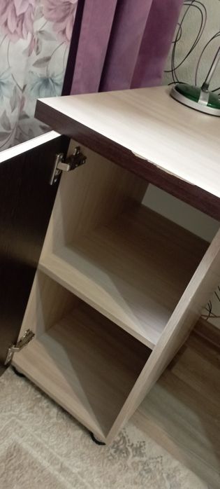 Продам письменный стол