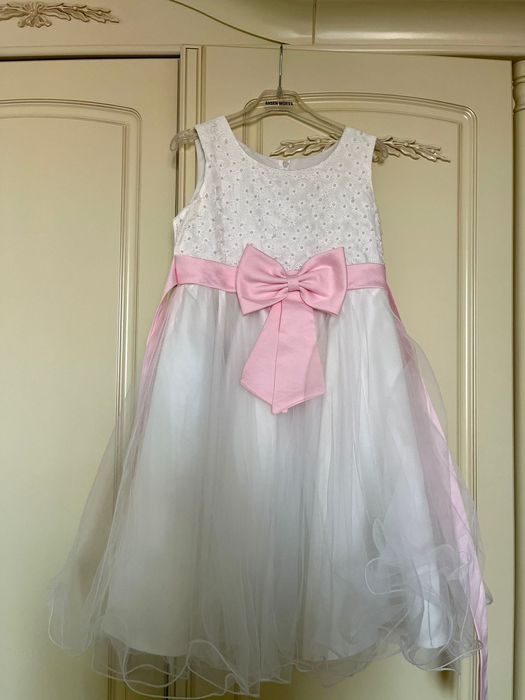 Платье нарядное для торжества