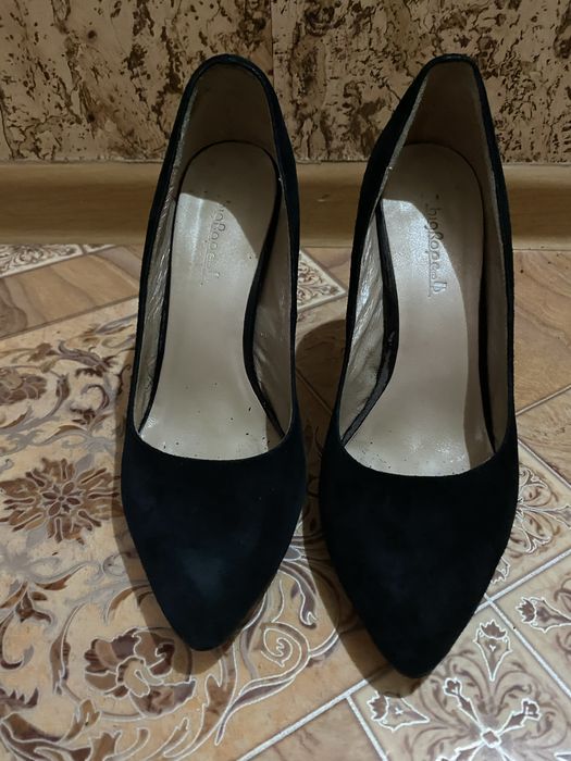 Женская обувь