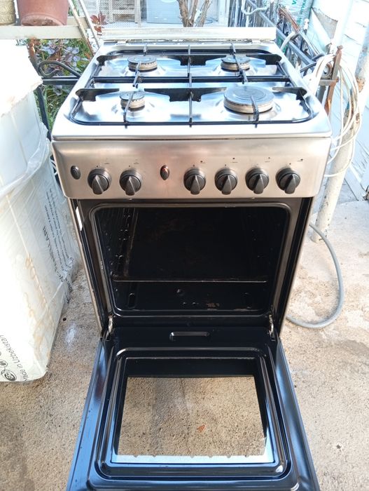 Продаётся мини холодильник