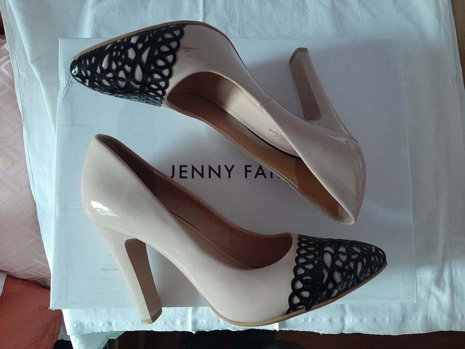 Pantofi dama eleganti cu toc bej