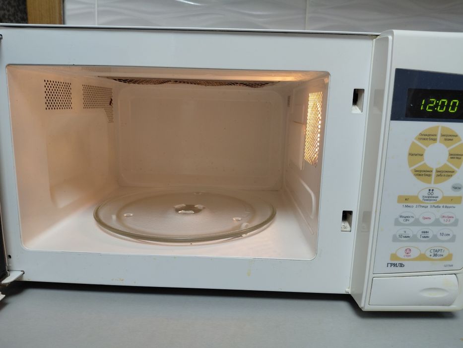 Продам микроволновку