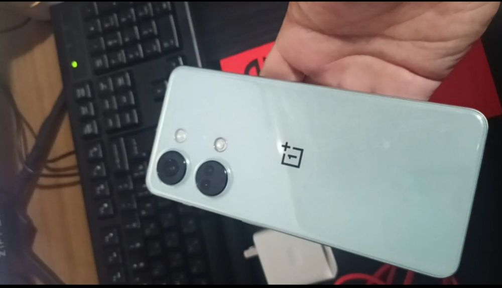 OnePlus ace 2v 16/256