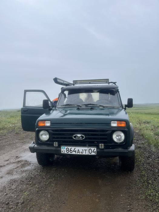 Нива 4х4 1.7 жасыл түс