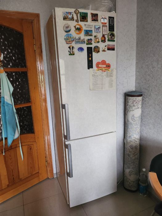 Продается Холодильник