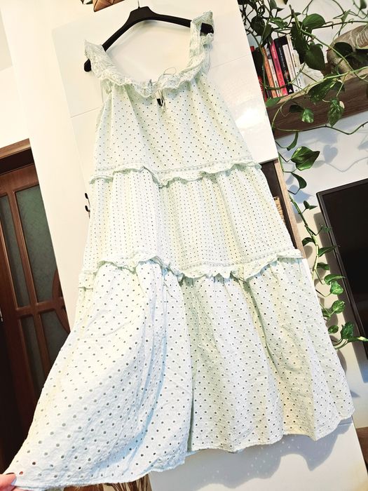 Rochita Zara, XS, purtata de 2 ori, stare impecabila