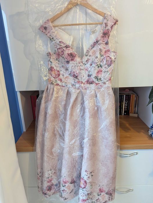 Rochie de zi florala