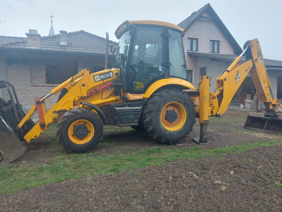 Buldoexcavator JCB 3CX