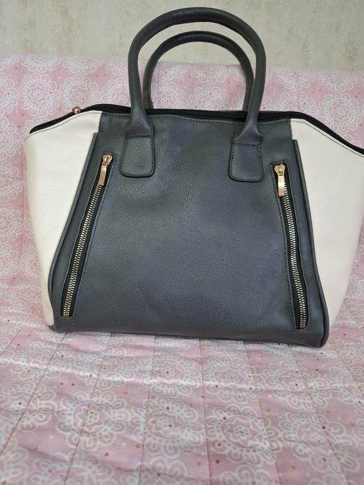 Продам сумки,в отличном состоянии