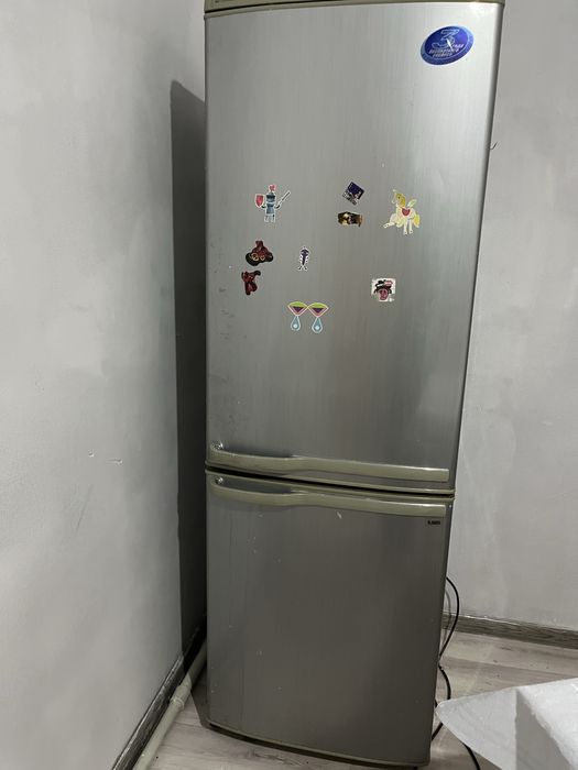 Холодильник сатылады срочна