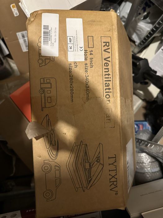 Люк с вентилатор за кемпер или каравана