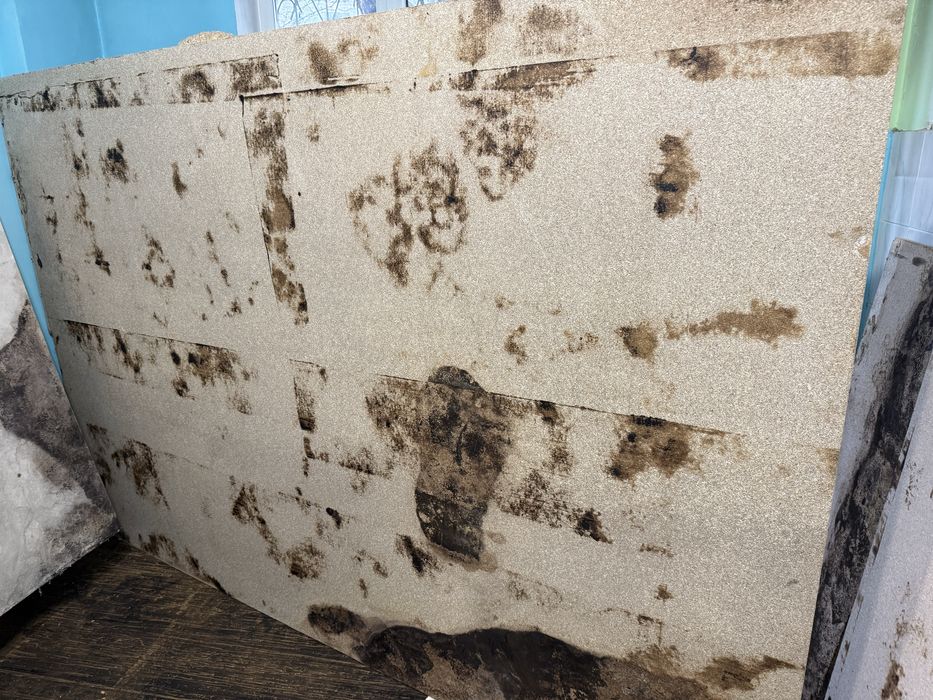 Продам ДСП б/у в хорошем состоянии.