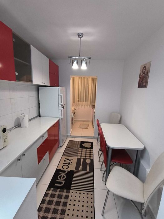 Chirie apartament 3 camere