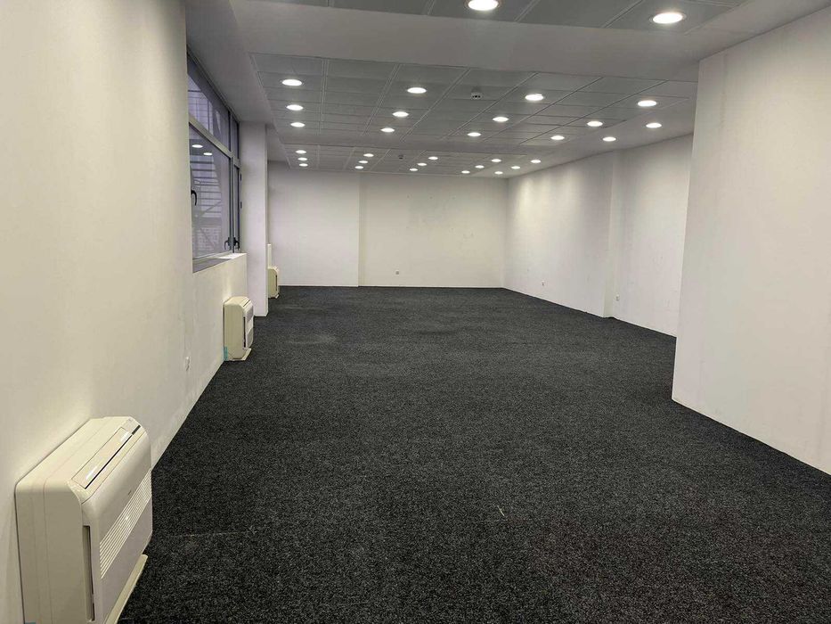 Дава се под наем Офис в София, Левски Г - 125 кв.м за 750 € - Снимка #2