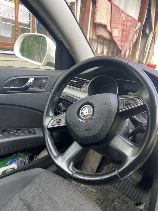 Skoda superb 2016