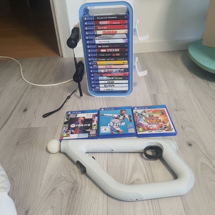 Vand ps4 pro cu kit vr