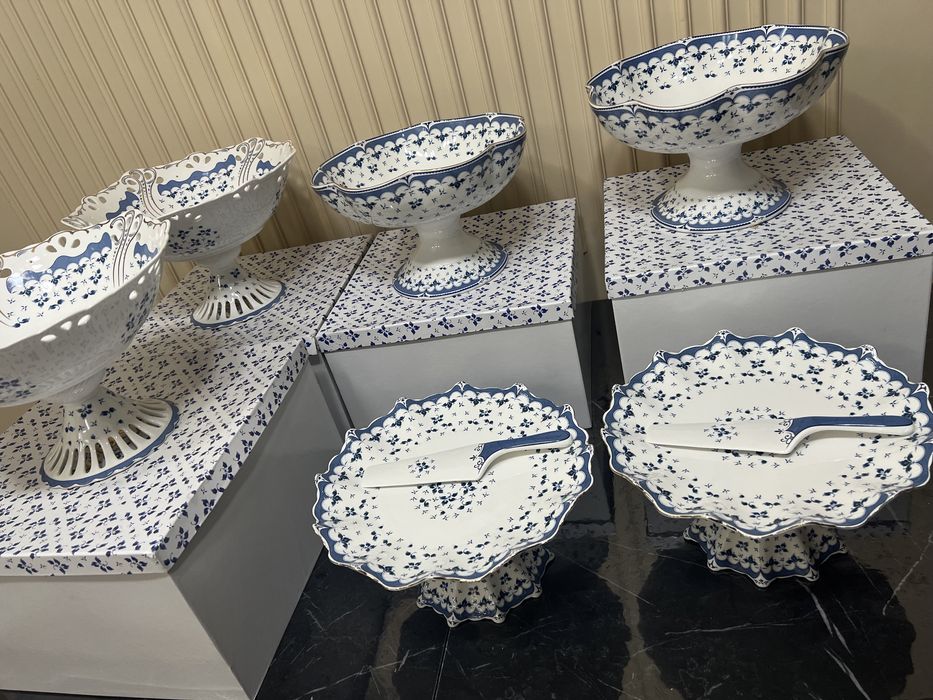 Продам фруктовницы, тортницы